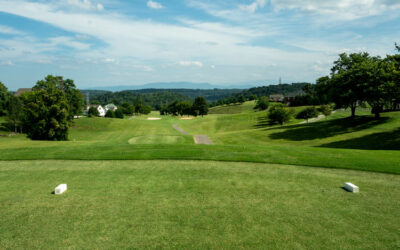 Lakeside Golfing in East Tennessee